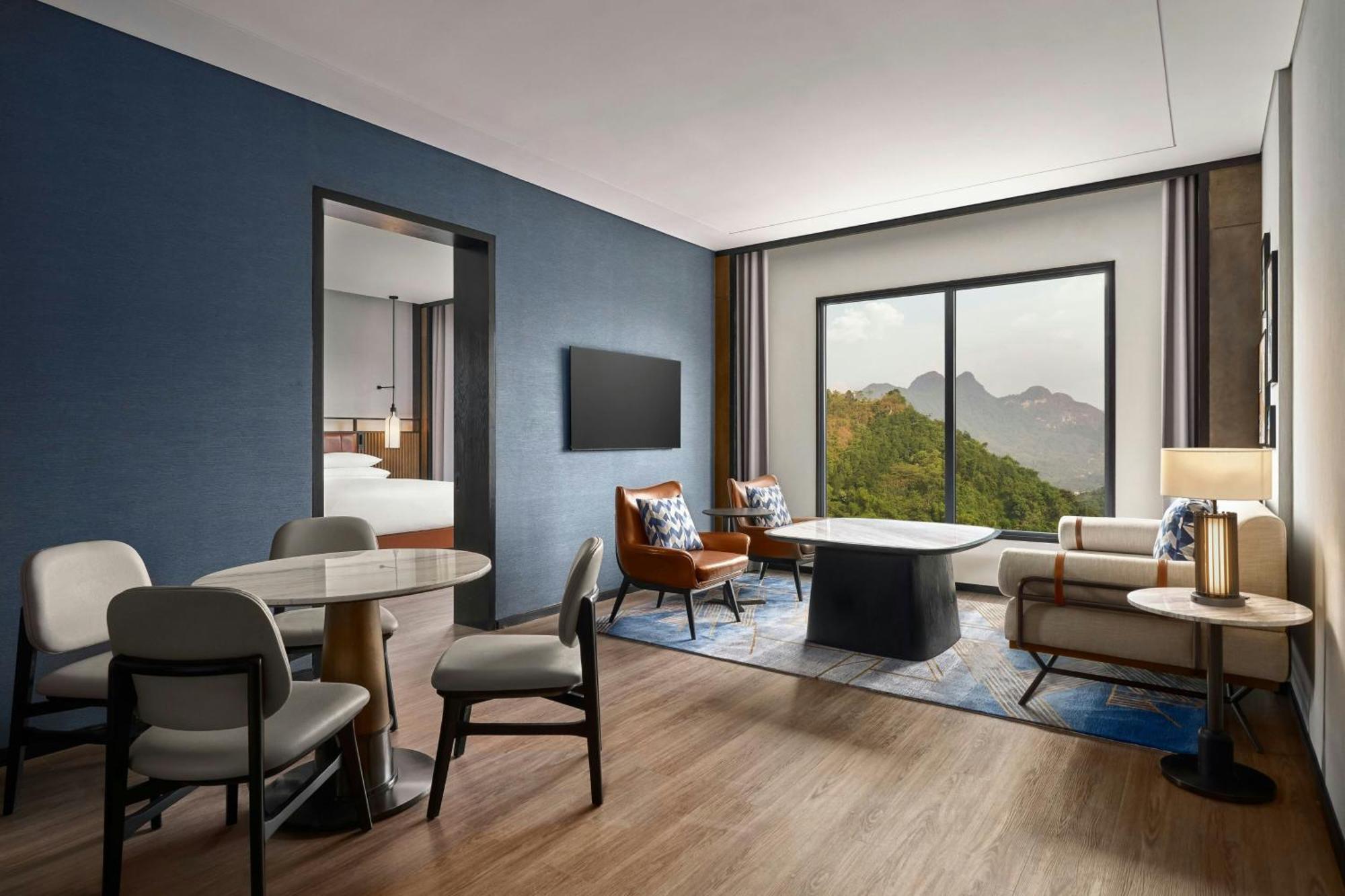 Four Points By Sheraton Ха Жианг Екстериор снимка