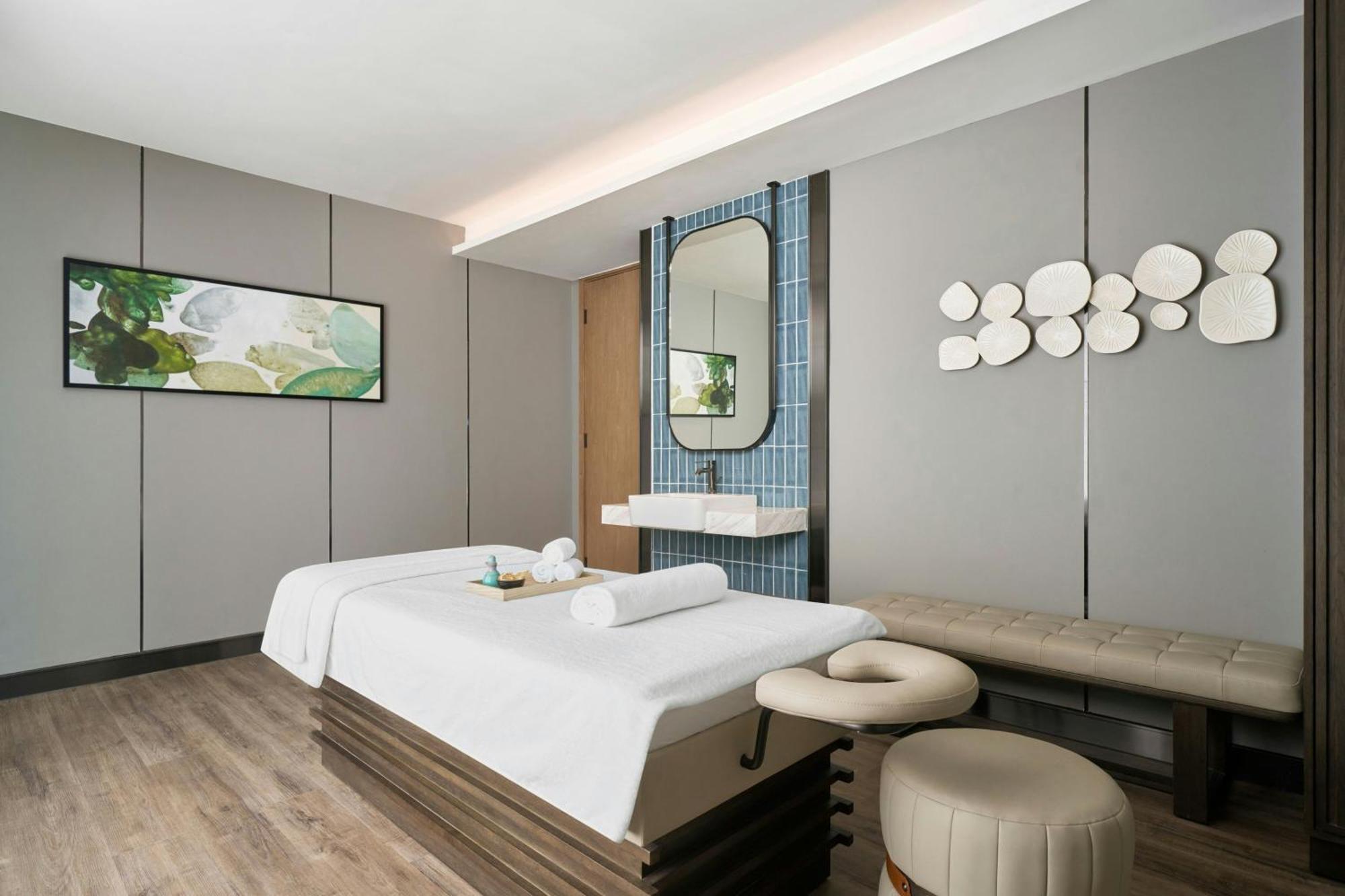 Four Points By Sheraton Ха Жианг Екстериор снимка