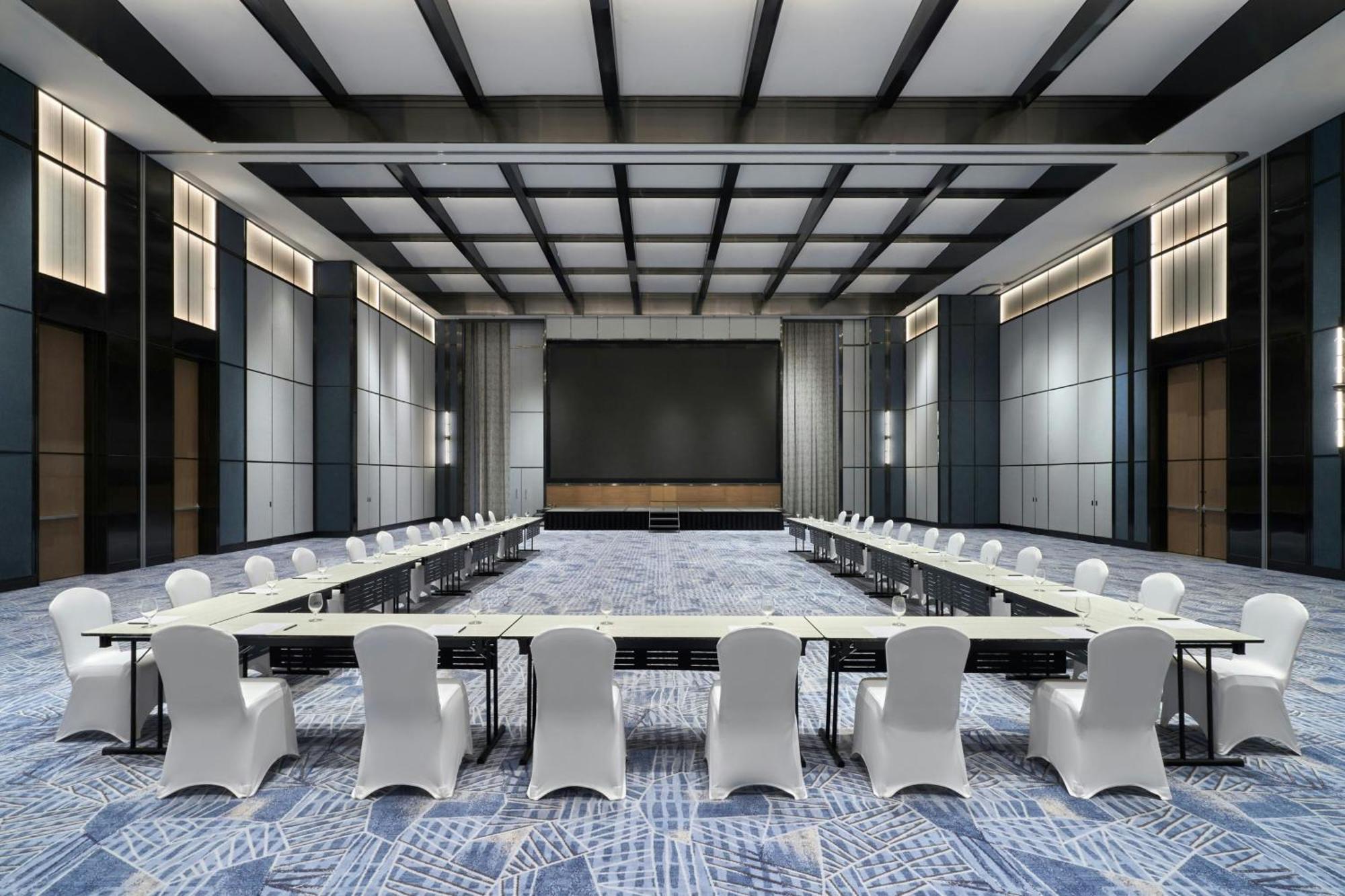 Four Points By Sheraton Ха Жианг Екстериор снимка